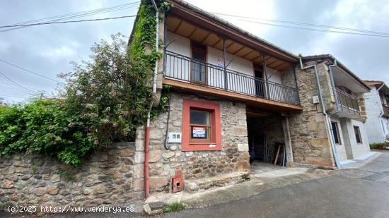 CASA EN LOS CORRALES DE BUELNA - CANTABRIA