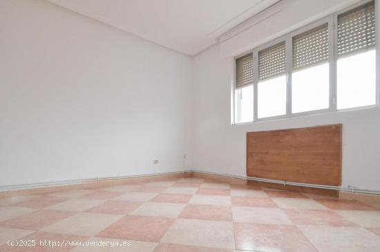 Urbis te ofrece un piso en venta en Peñaranda de Bracamonte, Salamanca. - SALAMANCA