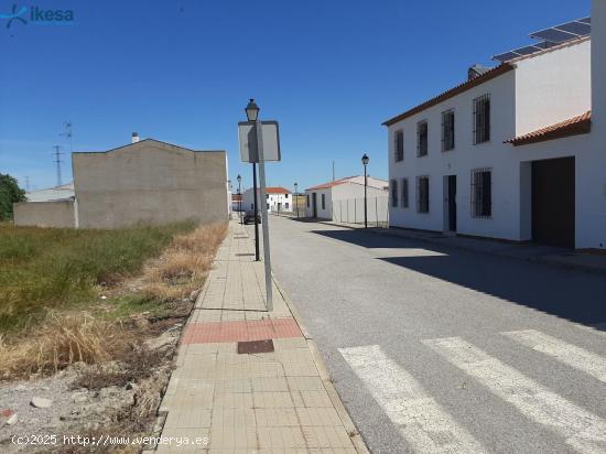 Venta de Suelo Urbano Residencial en Azuaga (Badajoz) - BADAJOZ