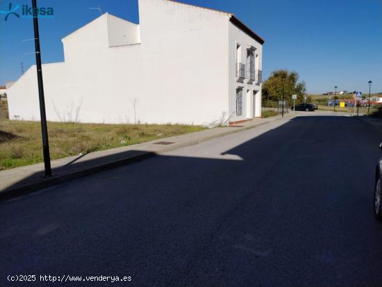 Venta de Suelo Urbano Residencial en Sector ARROYO HONDO Azuaga (Badajoz) - BADAJOZ