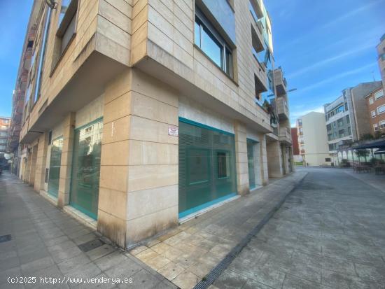 LOCAL COMERCIAL ZONA DEL PARQUE - CANTABRIA