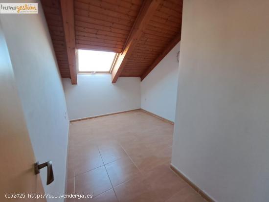 Piso en venta en La Seca, Valladolid - VALLADOLID