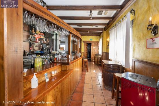 VENTA DE RESTAURANTE-ASADOR  Y VIVIENDA EN ALBOLOTE (JUNCARIL) - GRANADA