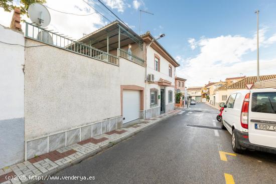 CASA EN MARACENA - GRANADA