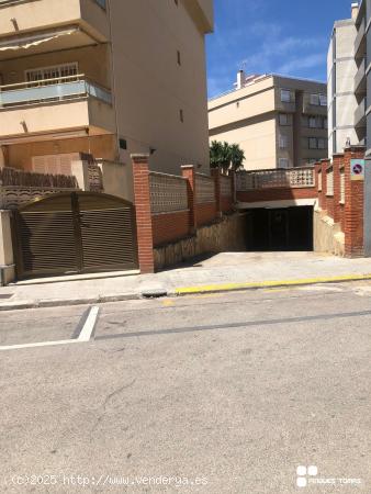 Parking primera línea playa en Mas Mel, Calafell - TARRAGONA