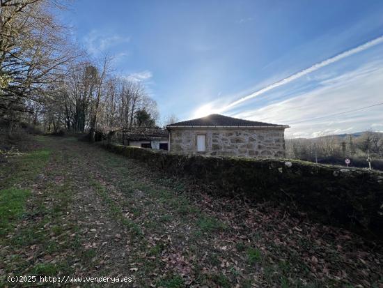 CASA DE PIEDRA A 30 MINUTOS DE OURENSE - ORENSE