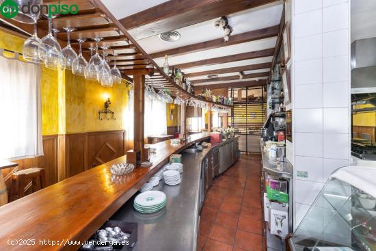 VENTA DE RESTAURANTE-ASADOR  Y VIVIENDA EN ALBOLOTE (JUNCARIL) - GRANADA