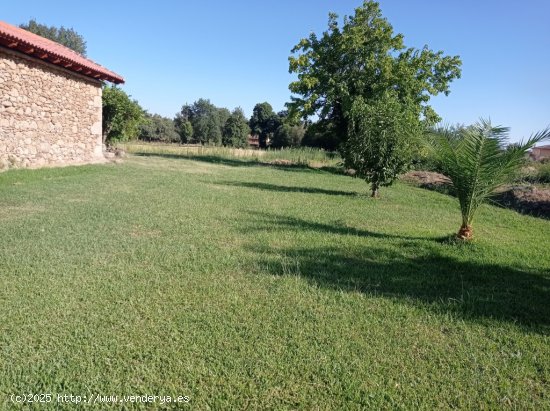 Casa-Chalet en Venta en Madrigal De La Vera Cáceres