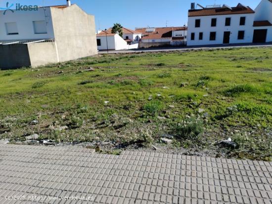 Venta de Suelo Urbano Residencial en Sector HERMANAS DEL SANTO ANGEL Azuaga (Badajoz) - BADAJOZ