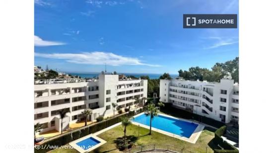 Apartamento de 2 dormitorios en alquiler en La Cala de Mijas, Málaga - MALAGA