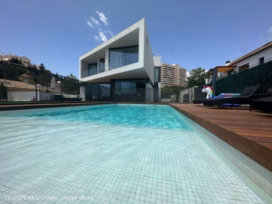  Villa en alquiler en Benalmádena (Málaga) 