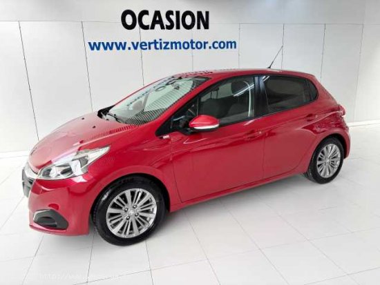  Peugeot 208 ( 1.2 Gasolina Style 82cv )  - Astigarraga 