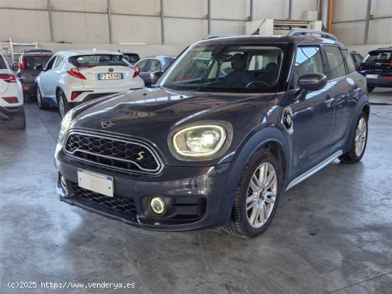 MINI Countryman Cooper S E ALL4 - Madrid