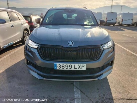 Skoda Kodiaq 2.0 TDI 150 CV DSG 4X2 SPORTLINE + PACK CONFORT 7 PLAZAS+BOLA REMOLQUE - Ponteareas