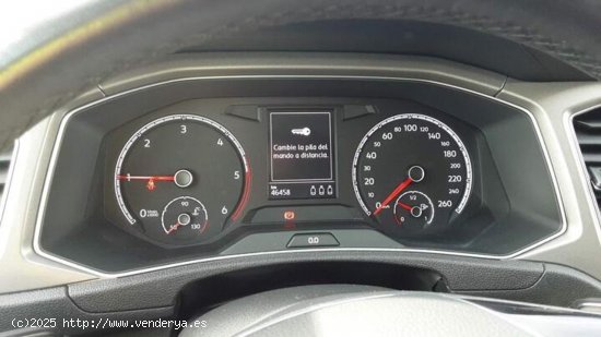 Volkswagen T-Roc ADVANCE 2.0 TDI 150 CV DSG - Ponteareas