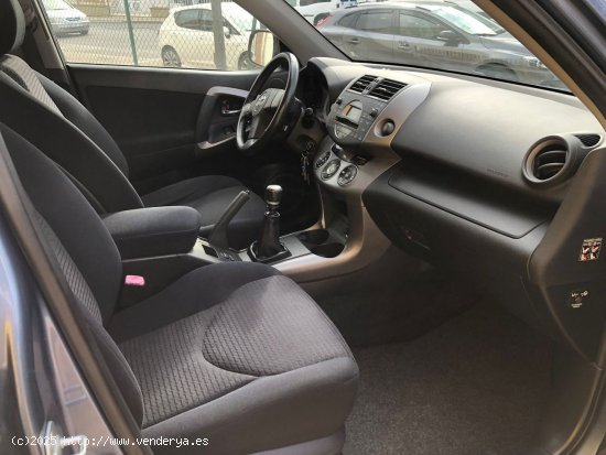 Toyota Rav4 2.2 TDI 136 CV - Reus