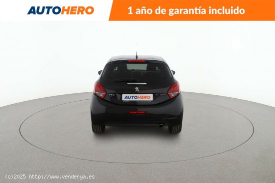 Peugeot 208 1.2 PureTech GT Line - 