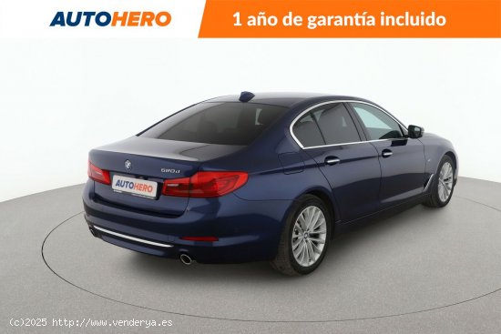 BMW Serie 5 520d Luxury Line - 