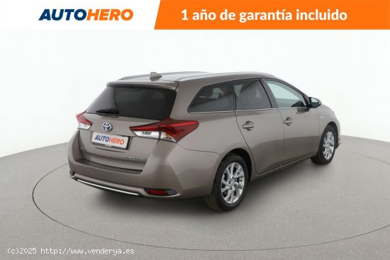 Toyota Auris Touring Sports 1.8 Hybrid Active - 