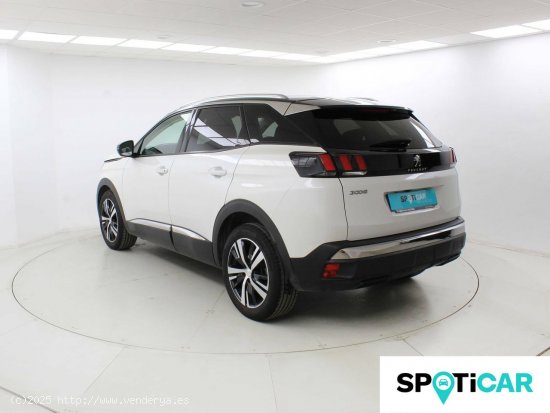 Peugeot 3008  1.2 PURETECH 96KW (130CV)  S&S Allure - Málaga