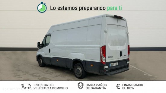 Iveco Daily 2.3 TD 35S 16 V 3520L/H2 12 M3 156 4P - Leganés