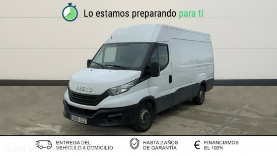 Iveco Daily 2.3 TD 35S 16 V 3520L/H2 12 M3 156 4P - Leganés