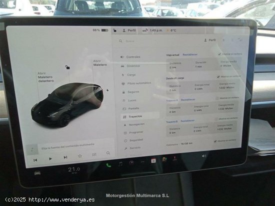 Tesla Model Y Gran Autonomía 4WD - Barcelona