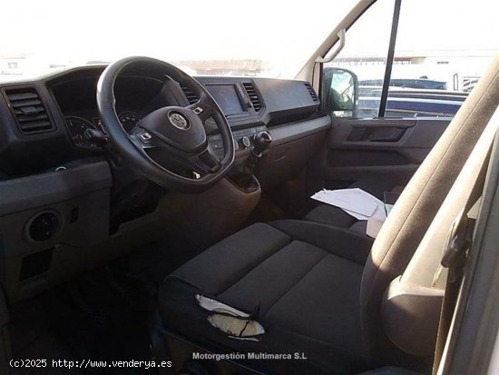 Volkswagen Crafter 35 Furgón BM TA L3H3 2.0TDI 103kW(140CV) - Barcelona