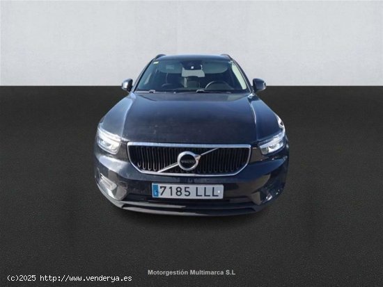 Volvo XC-40 1.5 T2 Momentum Core - Barcelona