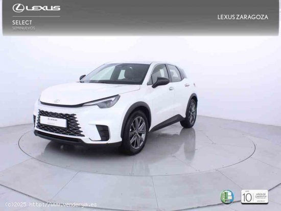  Lexus LBX 1.5 136cv HEV Elegant+ + CARE VO + Pack Boutique Select - Zaragoza 