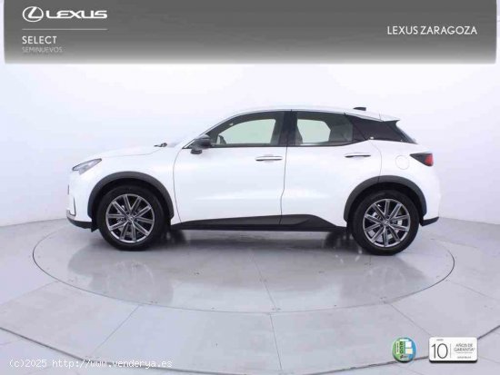 Lexus LBX 1.5 136cv HEV Elegant+ + CARE VO + Pack Boutique Select - Zaragoza