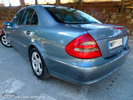 Mercedes Clase E 320 cdi avantgarde-piel nappa designo-klimatiza-BIXENON de 2005 con 450.000 Km por 