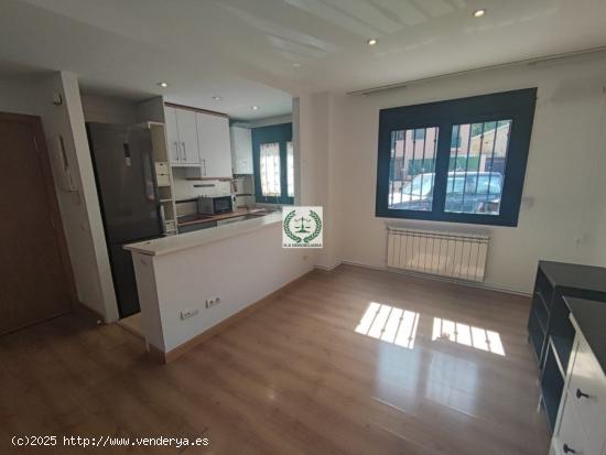 APARTAMENTO CON TRASTERO Y GARAJE Y CALEFACCIÓN DE GAS - MADRID