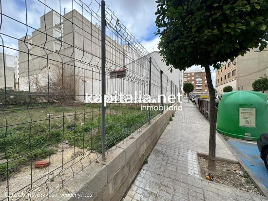 Solar urbano en venta en L´Olleria (Valencia) - VALENCIA