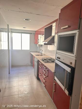 Piso en Venta en Monteolivete, Valencia - VALENCIA