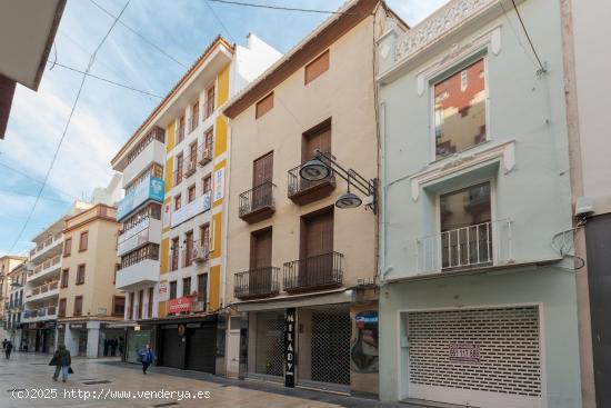  Edificio en pleno centro de Gandia - VALENCIA 