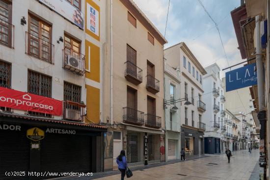 Edificio en pleno centro de Gandia - VALENCIA