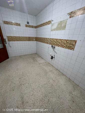 SE VENDE PISO EN PLANTA BAJA EN JÉDULA - CADIZ