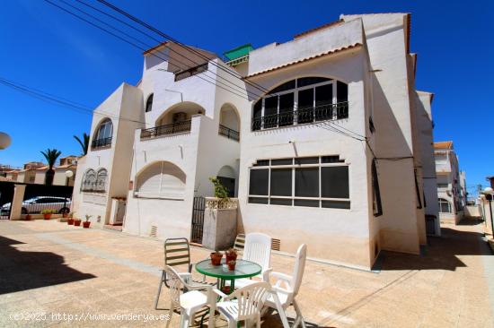  BUNGALOW EN PLAYA DE LOS NAUFRAGOS - TORREVIEJA - ALICANTE 