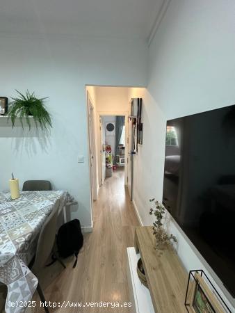 EXCLUSIVO PISO EN VENTA TODO REFORMADO EN BARRIO LA GAVARRA EN CORNELLA DE LLOBREGAT - BARCELONA