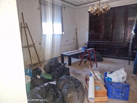 Se vende casa en Godelleta - VALENCIA