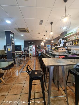 TRASPASO DE BAR/RESTAURANTE EN FUNCIONAMIENTO Y COMPLETAMENTE EQUIPADO. - ALICANTE