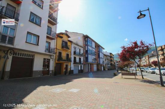 VIVIENDA EN EL CENTRO DE ALSASUA-NAVARRA - NAVARRA