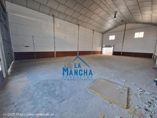 INMOBILIARIA LA MANCHA VENDE NAVE INDUSTRIAL EN POLIGONO INSDUSTRIAL ROMICA - ALBACETE