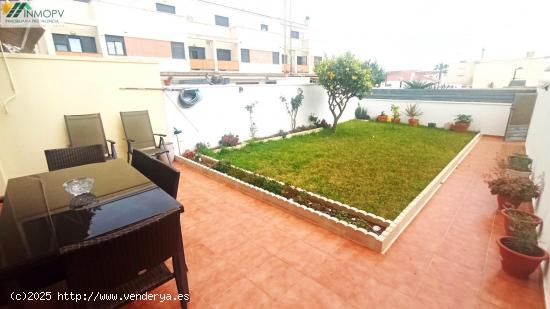 EN VENTA ADOSADO EN URBANIZACION PRIVADA COSTA NORTE, SALDONAR. - CASTELLON