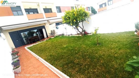 EN VENTA ADOSADO EN URBANIZACION PRIVADA COSTA NORTE, SALDONAR. - CASTELLON