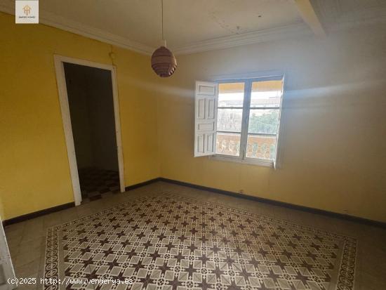 Se VENDE piso en Zona Cánovas - CACERES