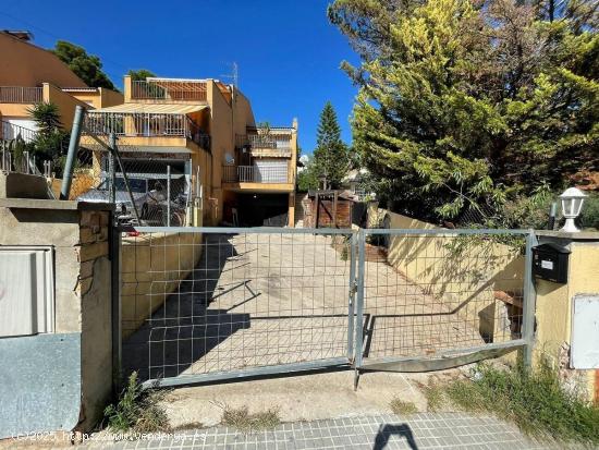  Se Vende en La Pobla de Montornes - TARRAGONA 