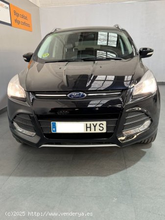 Ford Kuga 2.0TDCI TREND 4X2 140CV - Paterna