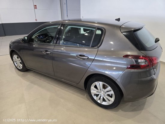 Peugeot 308 Active Pack BlueHDi 130 S&S 6vel MAN - BADAJOZ